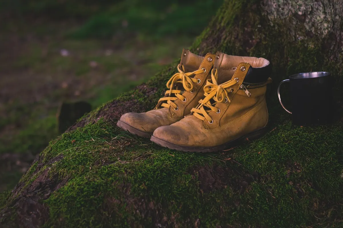 Weekend Cabin Trip Packing Checklist for Cold Weather